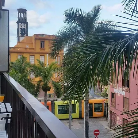 Monkey House Santa Cruz de Tenerife