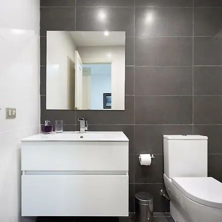 Monkey House * Santa Cruz de Tenerife